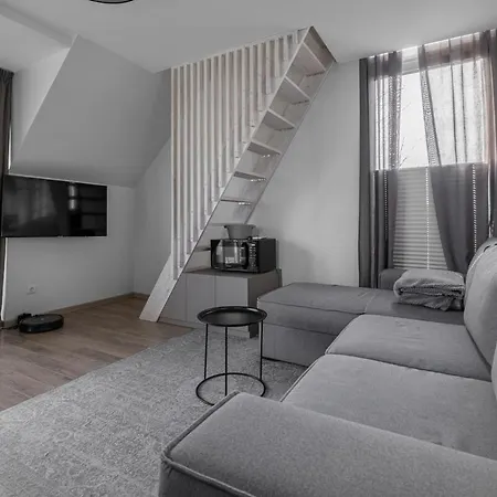 Vaivorykstes Namai Heated Pool By Domvia Apartment *